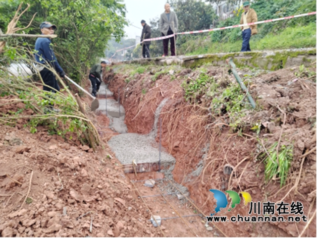 江阳区华阳街道：西岸阳光路宽了，群众和游客更舒心了(图2)
