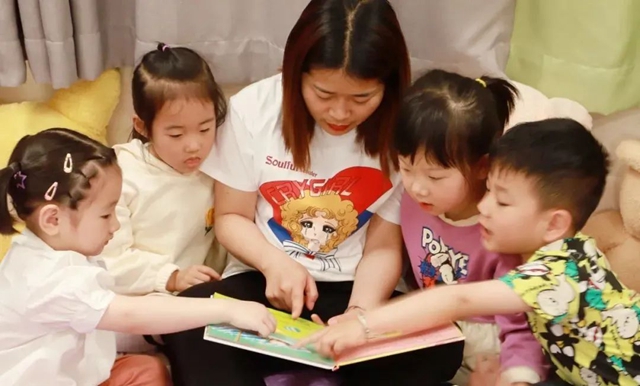 世界读书日|泸州多彩活动齐上阵,书香气息漫校园(图2) 世界读书日|泸州多彩活动齐上阵,书香气息漫校园(图2)