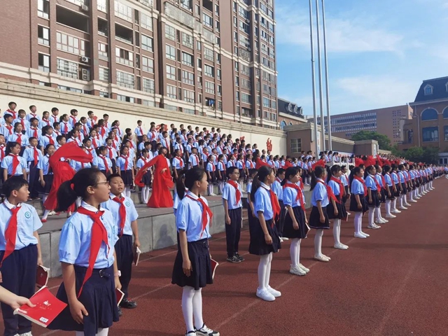 世界读书日|泸州多彩活动齐上阵,书香气息漫校园(图8) 世界读书日|泸州多彩活动齐上阵,书香气息漫校园(图8)