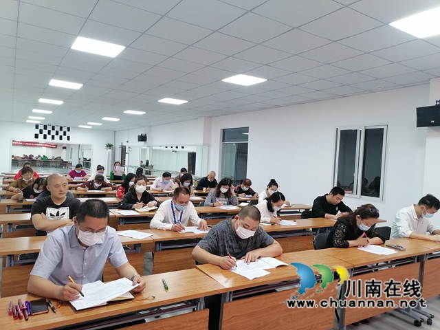 龙马潭区红星街道双桂社区:清风吹进千万家,廉洁伴随你我他!(图2) 龙马潭区红星街道双桂社区:清风吹进千万家,廉洁伴随你我他!(图2)