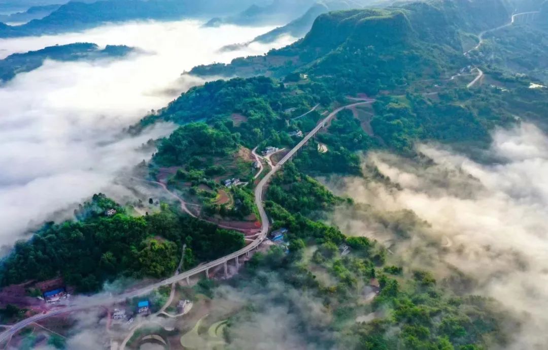 纳溪新增一条网红旅游公路,简直不要太美!(图2) 2.jpg