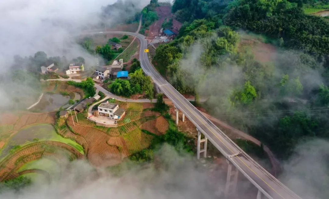 纳溪新增一条网红旅游公路,简直不要太美!(图7) 7.jpg