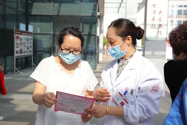 【5·12护士节】点赞撒花,为优秀的她(他)们鼓掌!(图27) 27.jpg