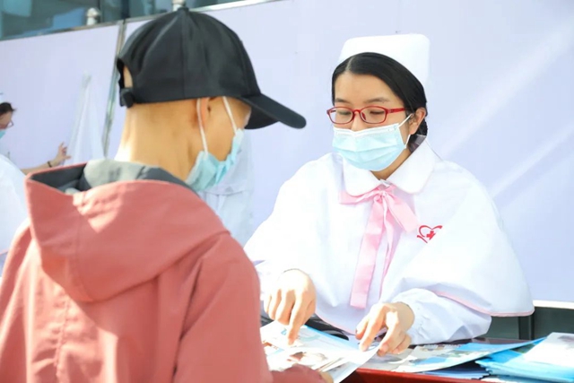 【5·12护士节】点赞撒花,为优秀的她(他)们鼓掌!(图28) 28.jpg