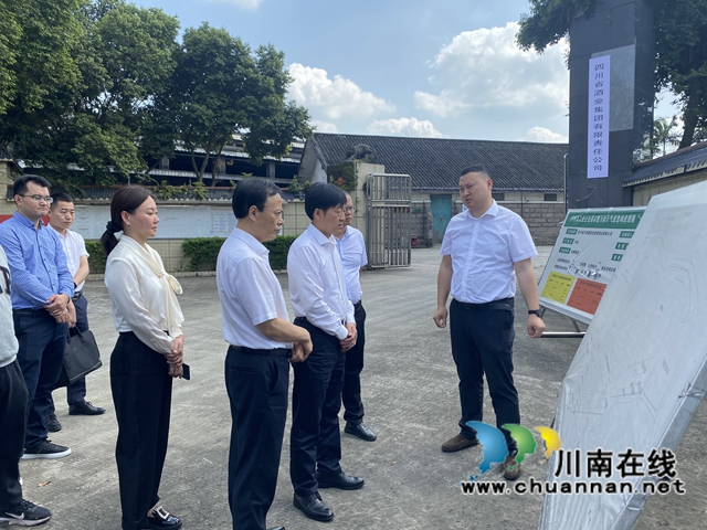 2022年5月16日，县委常委、统战部部长、县总工会主席朱大清到奇峰镇调研民营企业 (3).jpg