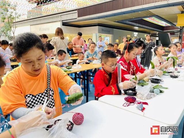 端午,自贡人气旺!(图1) 1.jpg