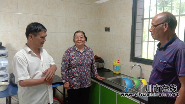 川渝联手,泸县百和镇海拔最高行政村实现自来水自由(图1) 58DE150BCD702F93C391D84475F121DE.jpg