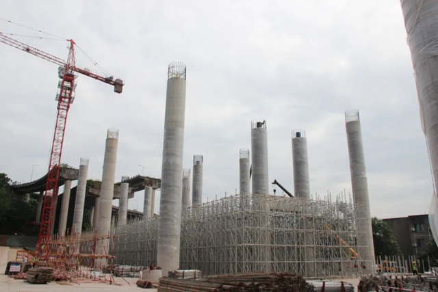 泸州茜草长江大桥东岸互通立交工程(二期)进入桥梁上部结构施工阶段(图1) 桥1.jpg