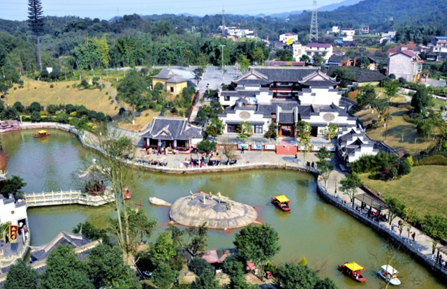 游2.jpg
