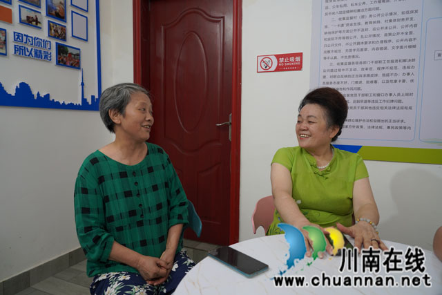 龙马潭区小市街道:回家路不再打滑(图2) 2.jpg