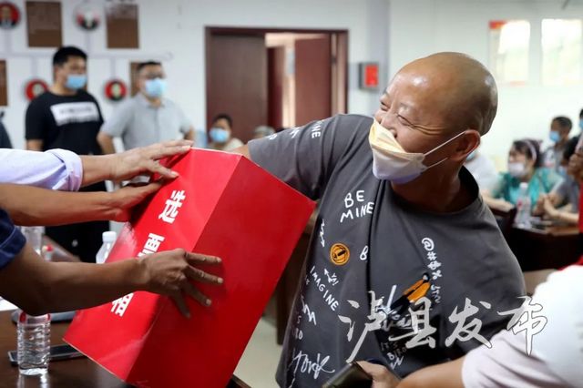 恢复重建丨108户!泸县这个聚居点喜分新房(图5) nEO_IMG_5.jpg