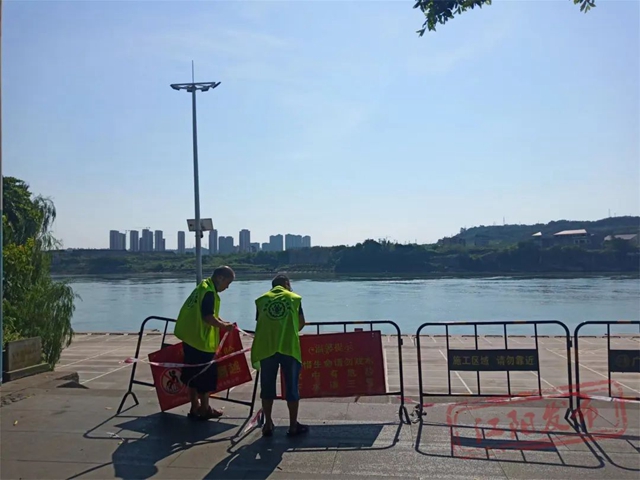 泸州:来自40℃+的“烤”验,致敬高温下的坚守!(图10) 10.jpg