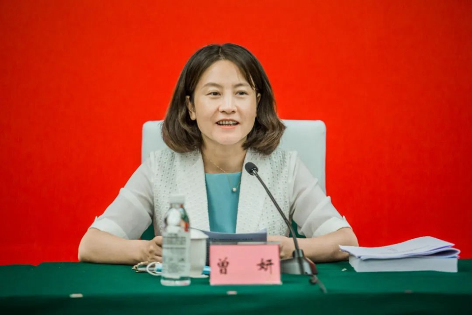 曾妍当选泸州市医学会会长(图4) 4.jpg