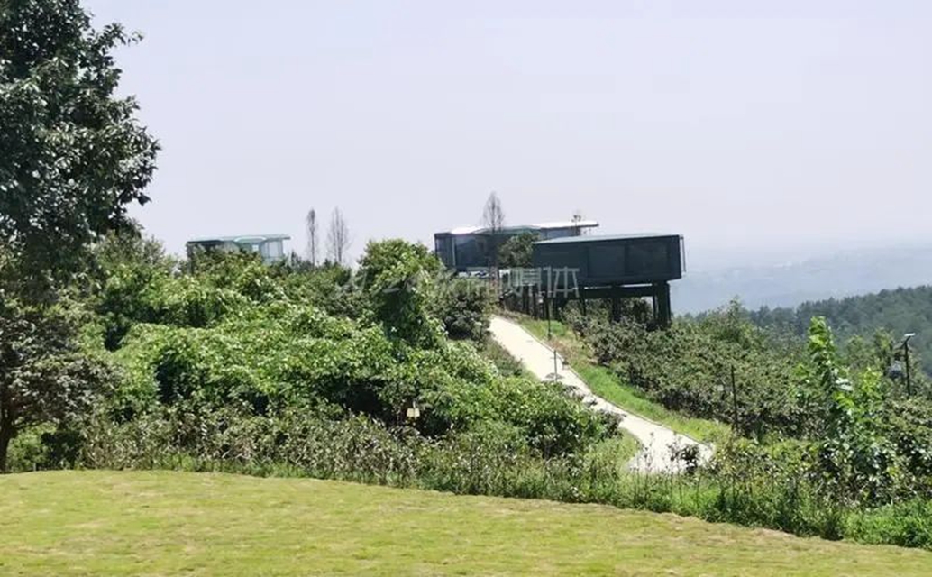 稀奇!内江这处山顶上发现几座“太空舱”(图5) 太空5.jpg