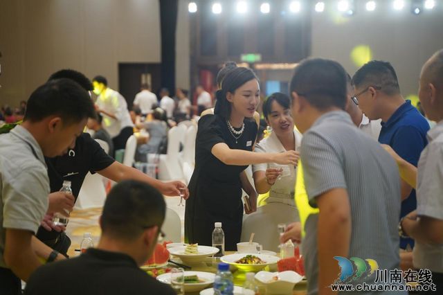 nEO_IMG_14.jpg