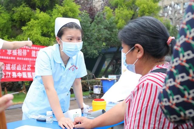 对标找差 提能增效 | 合江:品荔枝·健康义诊两不误,群众都夸好!(图13) nEO_IMG_13.jpg