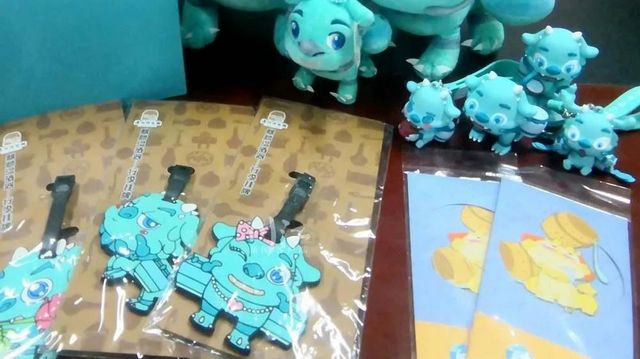 出新、出彩、出众,泸州文创产品亮相首届地博会(图3) nEO_IMG_13.jpg