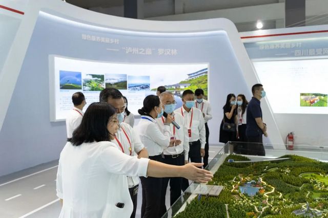 罗汉林亮相2022川渝住博会引关注!(图2) nEO_IMG_12.jpg