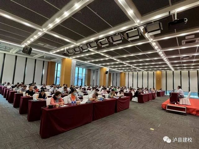 泸县建校参加全国职业院校服务全民终身学习项目推进会(图10) nEO_IMG_10.jpg