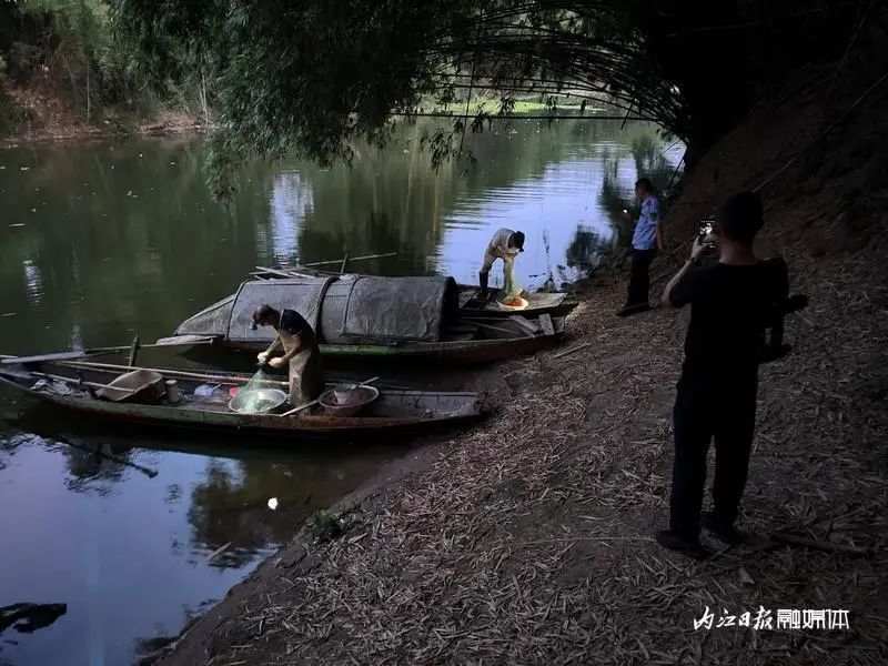 无人机立大功!隆昌执法部门抓获4名非法捕捞嫌疑人(图4) 4.jpg