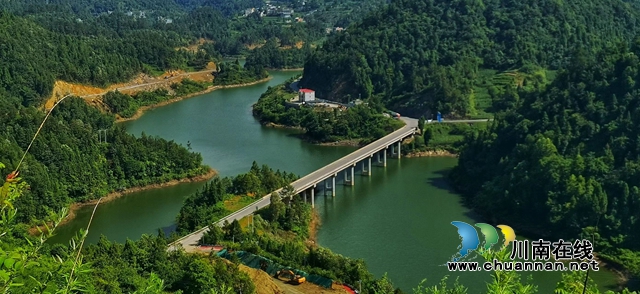 农旅融合赋能乡村振兴|泸州:正在崛起中的“南翼”样板(图5) 5、观文千鸟湖局部.jpg