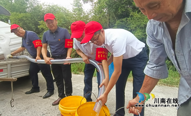 高温抗旱保水,合江人社在行动!(图1) 人1.png