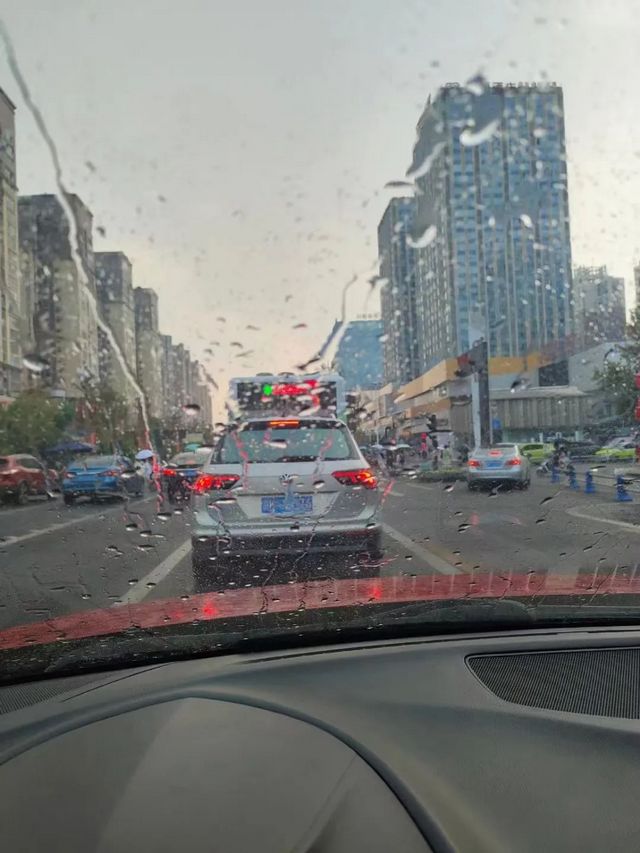 内江下雨了！