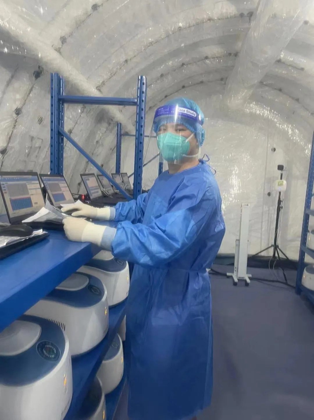 【海南抗“疫”】西南医大附院罗旭：队友都称他为“核酸检测小能手”