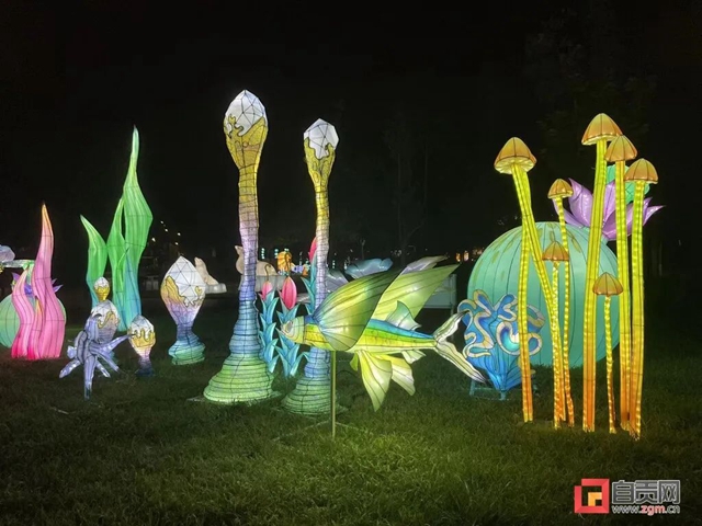 自贡彩灯闪耀唐山,吸引近十万游客!(图2) 2.jpg