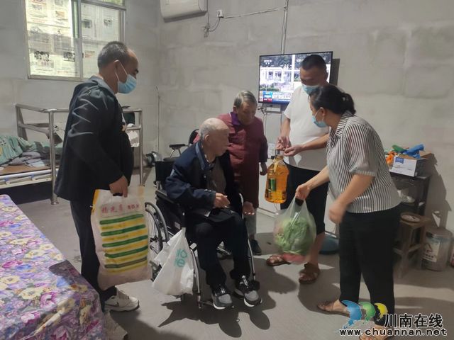 鱼塘街道王庄村乡贤会:心系桑榆送温暖 助力抗疫暖人心(图2) 2.jpg