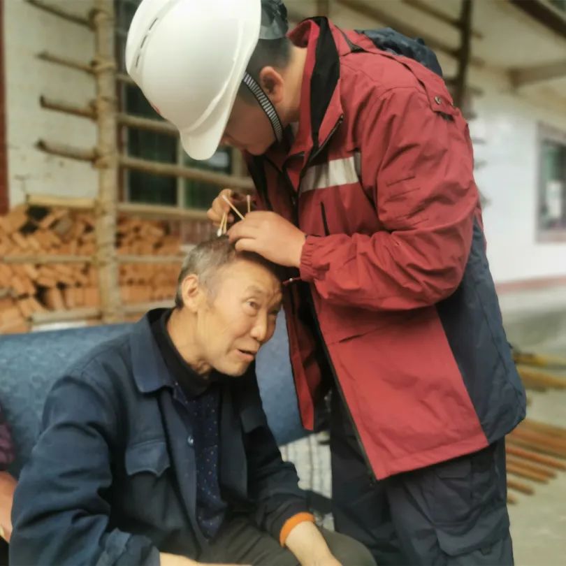 星夜驰援震区后,这么多天他们是怎么过的?(图5) 5.jpg