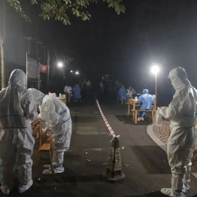 【战“疫”记录】义无反顾,奔赴一线:这就是天使的模样!(图22) 22.jpg