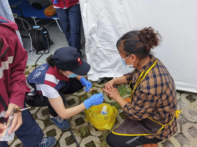 抗震救灾|9天,他们回来了!(图12) 12.jpg