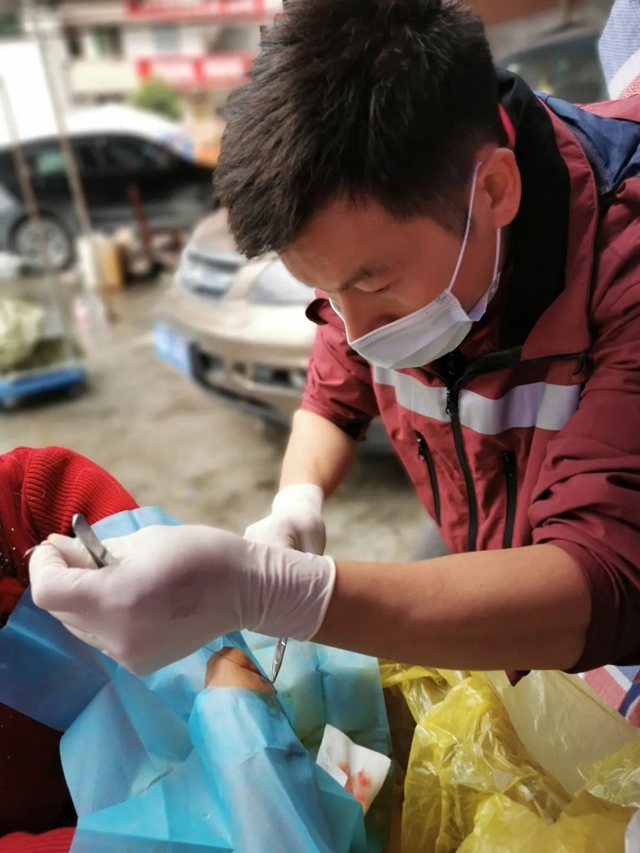 抗震救灾|9天,他们回来了!(图7) 7.jpg