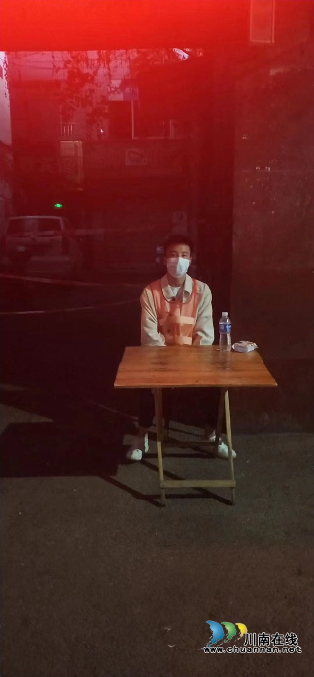 老师,有“画”对你说!合江中学冯恩同学用画笔绘出浓浓师生情(图5) 冷政原图.jpg