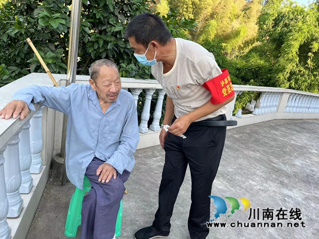 泸县百和镇：“疫”线“老支书”，守护村民的“主心骨”