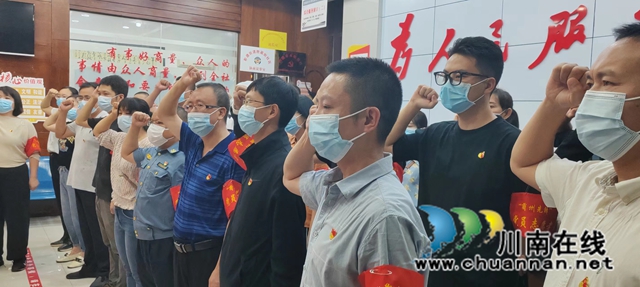 勇当抗疫急先锋,古蔺县城市基层治理胜蔺街支部在行动(图5) 微信图片_20220915174432.jpg