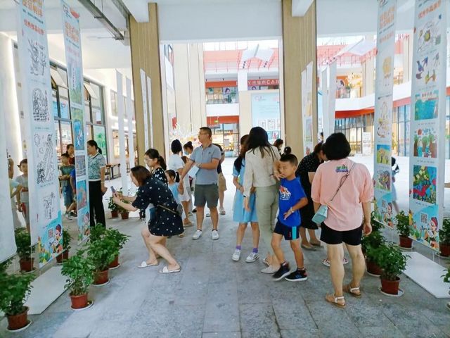 【重启繁华 与邻相约】泸州城投•友邻中心接待中心全面开放(图5) nEO_IMG_5.jpg