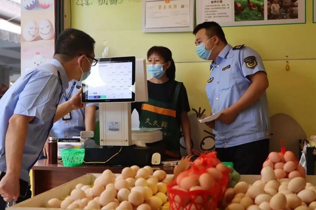 泸州:闻令而动、决战决胜,闪耀在战“疫”一线的“市监蓝”!(图7) nEO_IMG_7.jpg