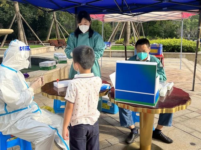 泸州:闻令而动、决战决胜,闪耀在战“疫”一线的“市监蓝”!(图26) nEO_IMG_39.jpg