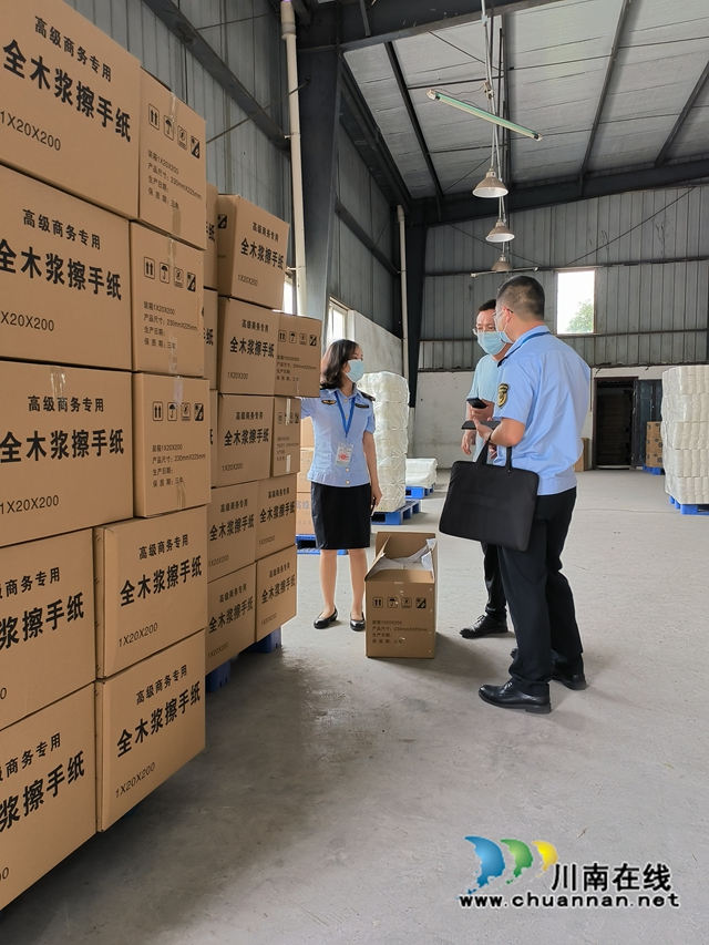 促进质量强区建设，纳溪区开展2022年全国“质量月”系列宣传活动