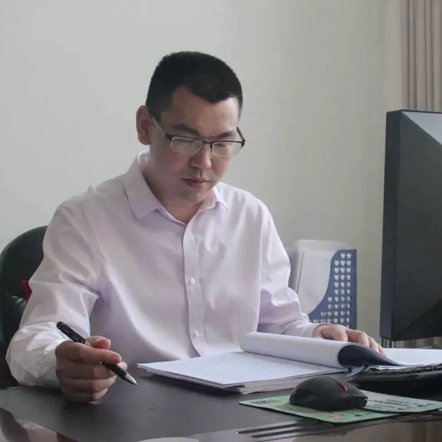 英模赞歌丨龙马潭区法院陈生权：铁骨铮铮丹心铸，行稳致远启新程