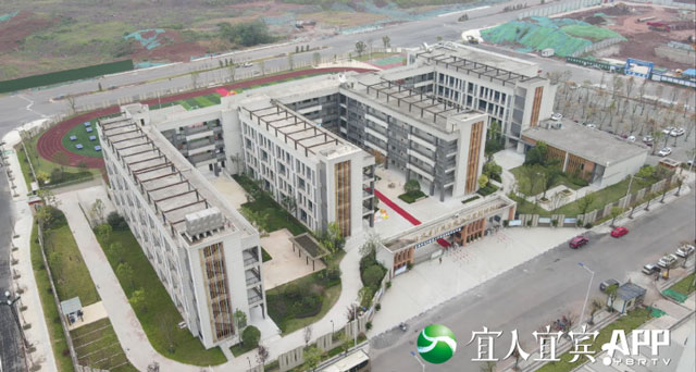 宜宾这十年丨绘就幸福画卷 民生福祉节节攀升(图11) 11-1.jpg