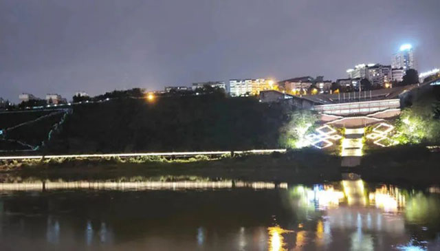 炫丨山体投影来了!快到龙马潭沱江滨江路打卡(图5) 2-2.jpg