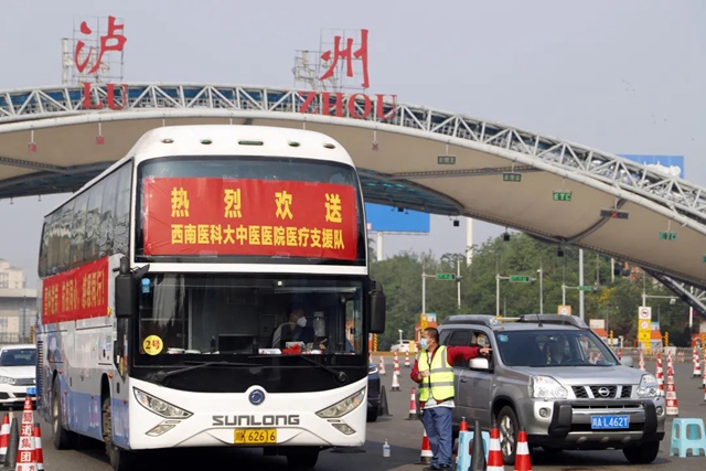 【围观】英雄回来了!(图1) 1.jpg