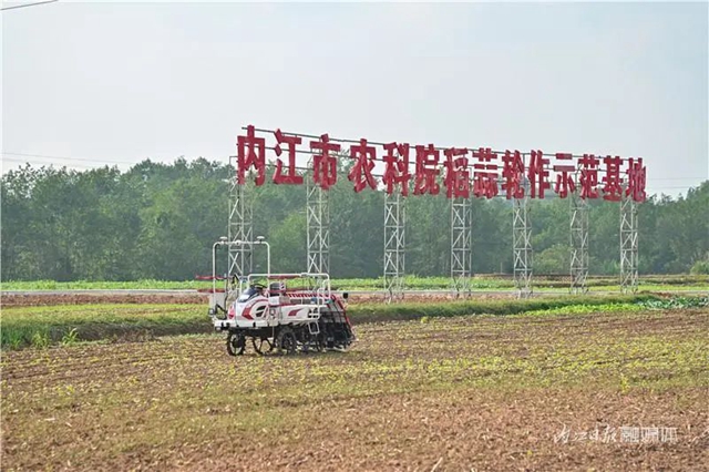 无人！无人！空中地面，内江首次试验