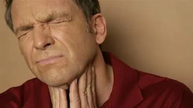 【当心】泸州男子喉咙不舒服，一个月后竟被查出癌症！