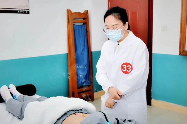 “艾”在深秋!龙马潭区中医医院中医适宜技术再拔头筹(图5) 3.jpg