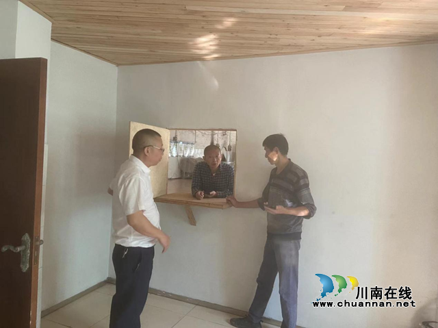 叙永县市场监管局开展食品生产安全风险排查防控工作(图1) 叙1.png