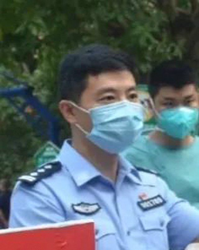 四川警察学院法学大队：云中寄锦书 盼君早归来